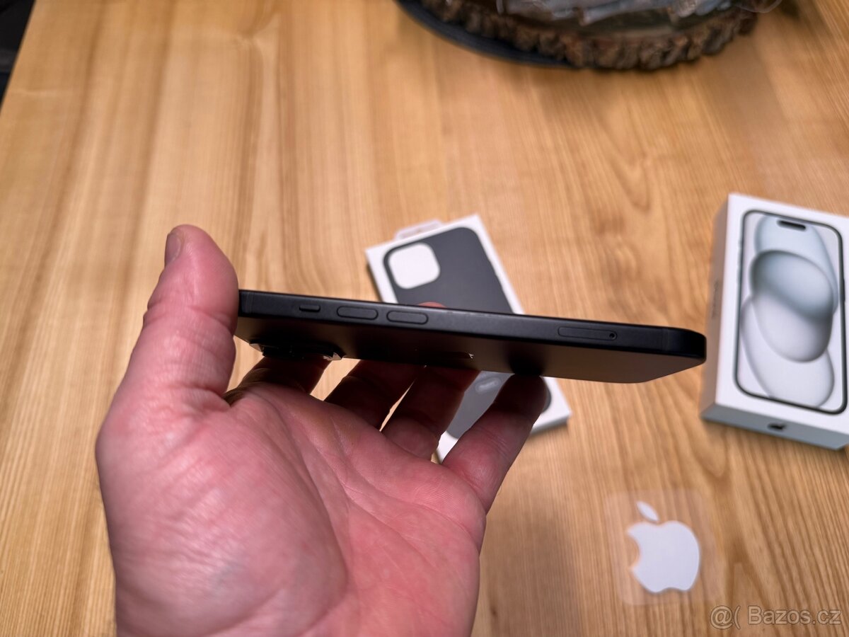 Prodám IPhone 15 128GB top stav - 6
