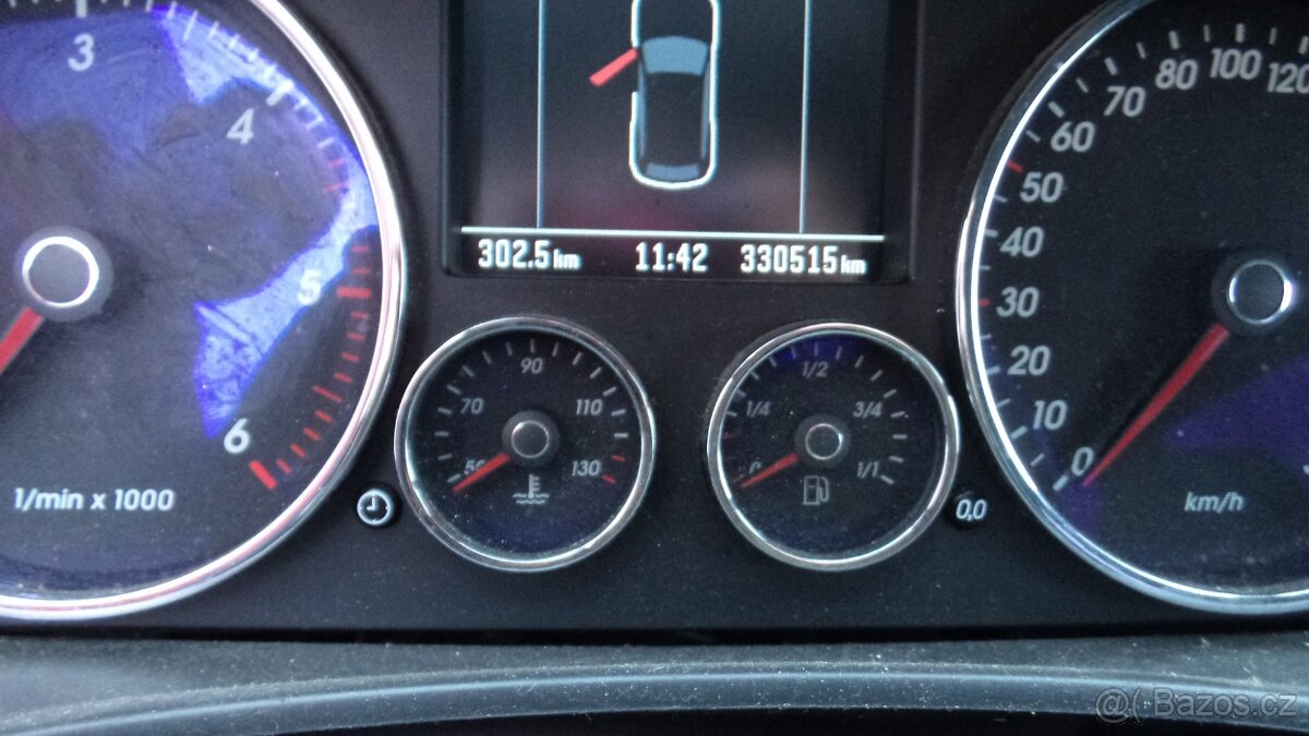 Touareg v10 5.0 230kw automat díly - 6