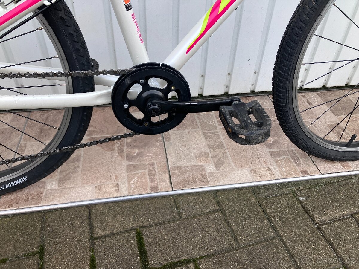 DĚTSKÉ KOLO 24 - 6