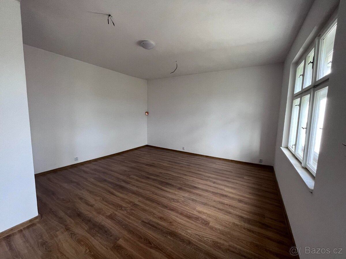 Dům na prodej - Kladruby u Teplic - 6