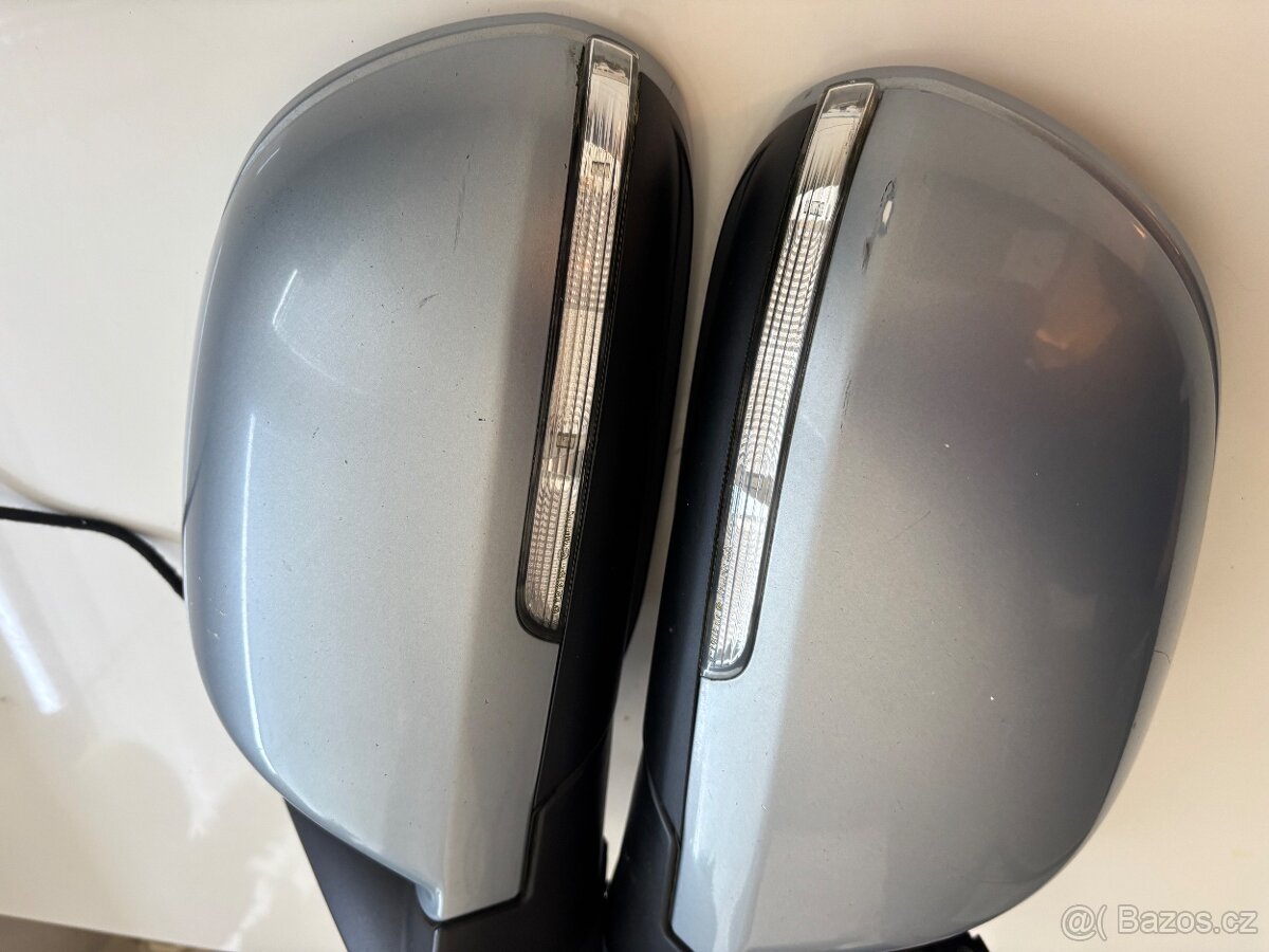 Zrcátko Octavia 2 Facelift - 6