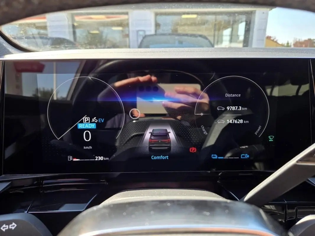 RENAULT Austral E-TECH HYBRID 200 TECHNO 2023 - 6