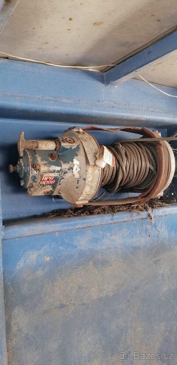 Renault Midlum skříňový - 6