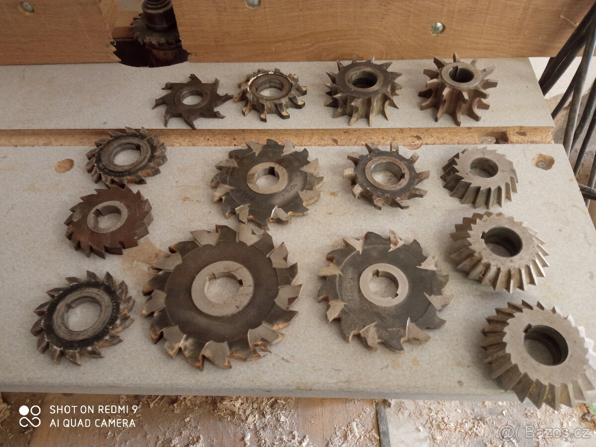 Spodní truhlářská frézka zámečnické výroby - 6