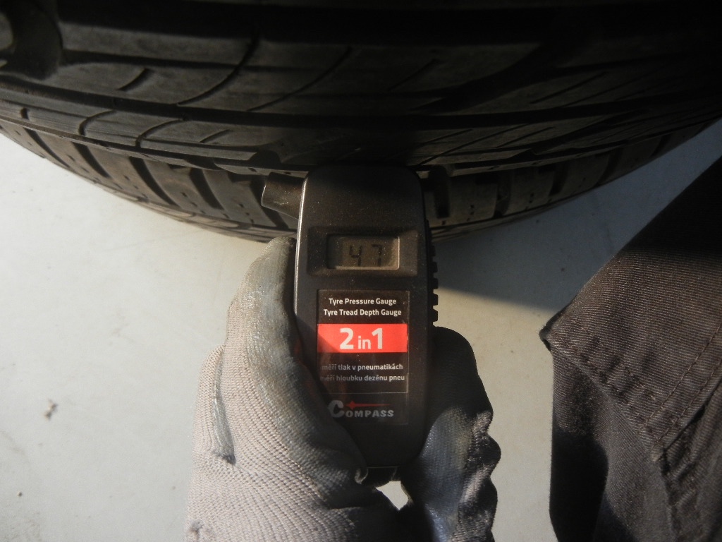 Letní pneu Pirelli 255/60R18 - 6