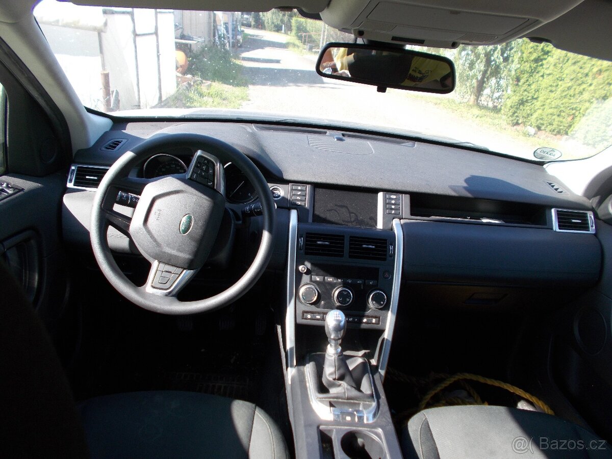 Land Rover Discovery Sport - 6