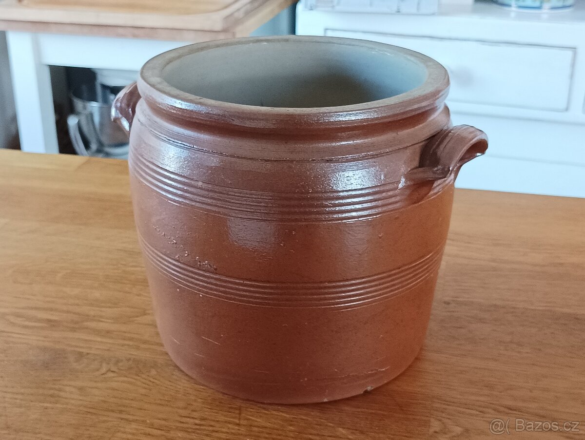 STARÝ SÁDELŇÁK CASTELMORON-SUR-LOT FR - 6