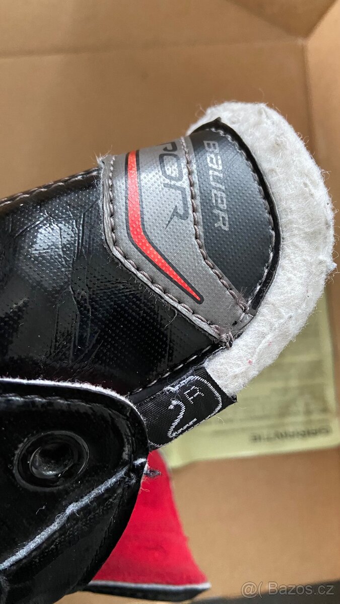 Brusle BAUER VAPOR X400 - 6