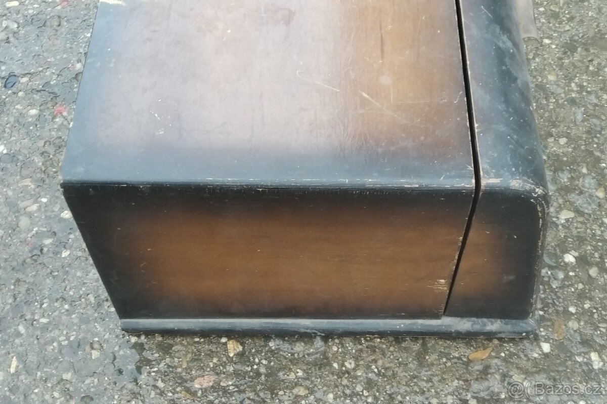 Prodám starý gramofon značky Supraphon - 6