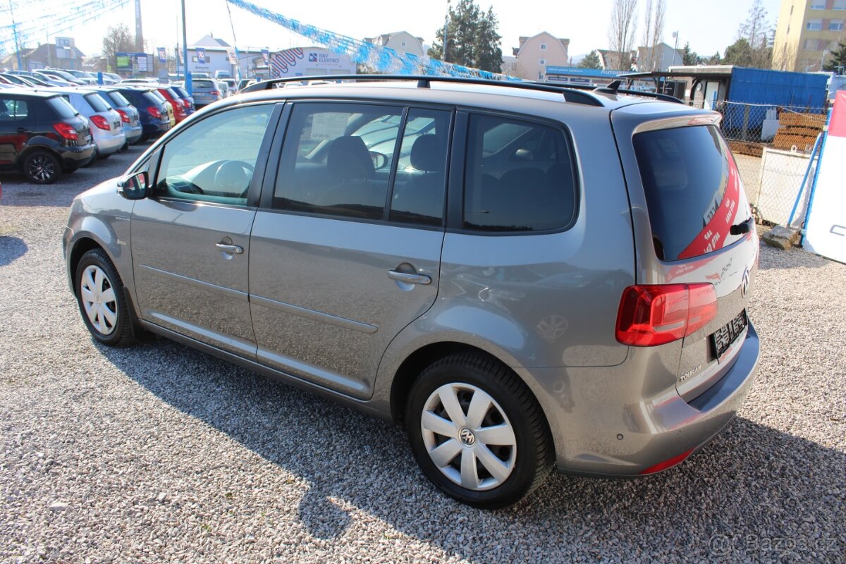 Volkswagen Touran 2.0TDI, r.v.2011 KLIMATRONIK XENONY - 6