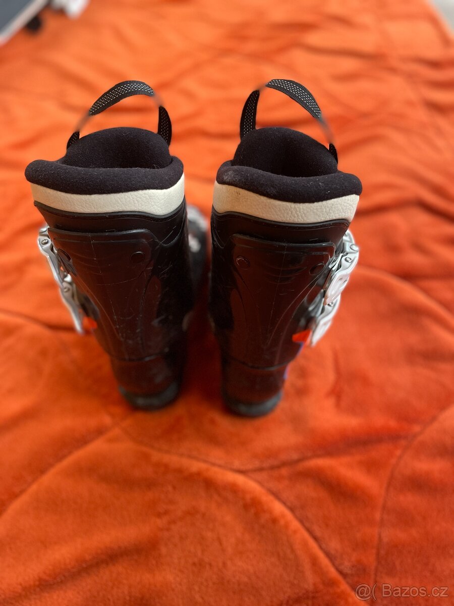 Odlehčené lyže 130 cm + lyžáky vel. 37 - 38 - 6