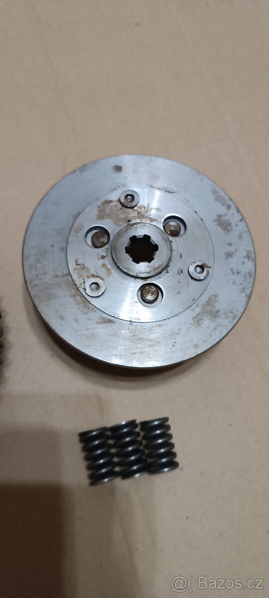 Koš spojky Jawa - 6