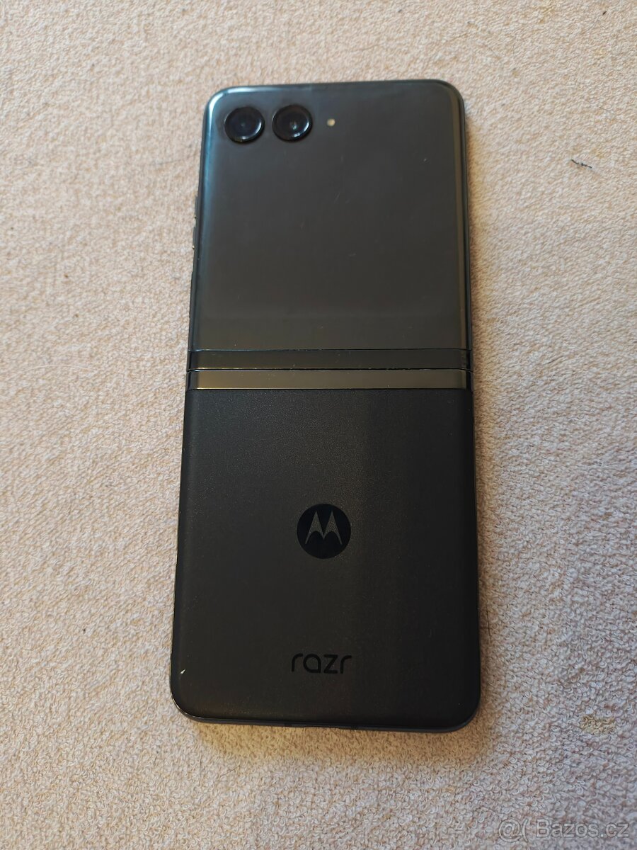 Motorola Razr 40 Ultra - 6