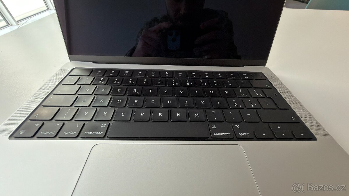Macbook Pro M1_512 GB - 6