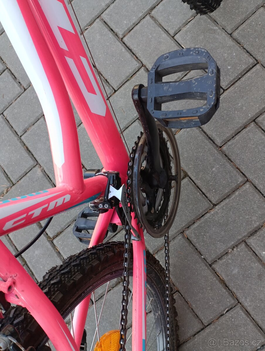 Dívčí kolo 24 CTM mony - 6