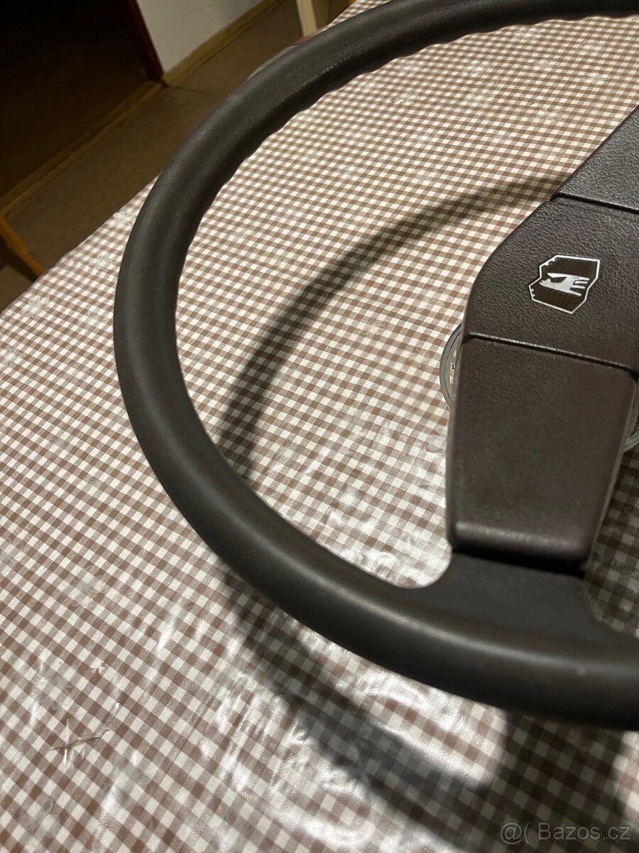 Golf Mk1 Volant hnědý - 6