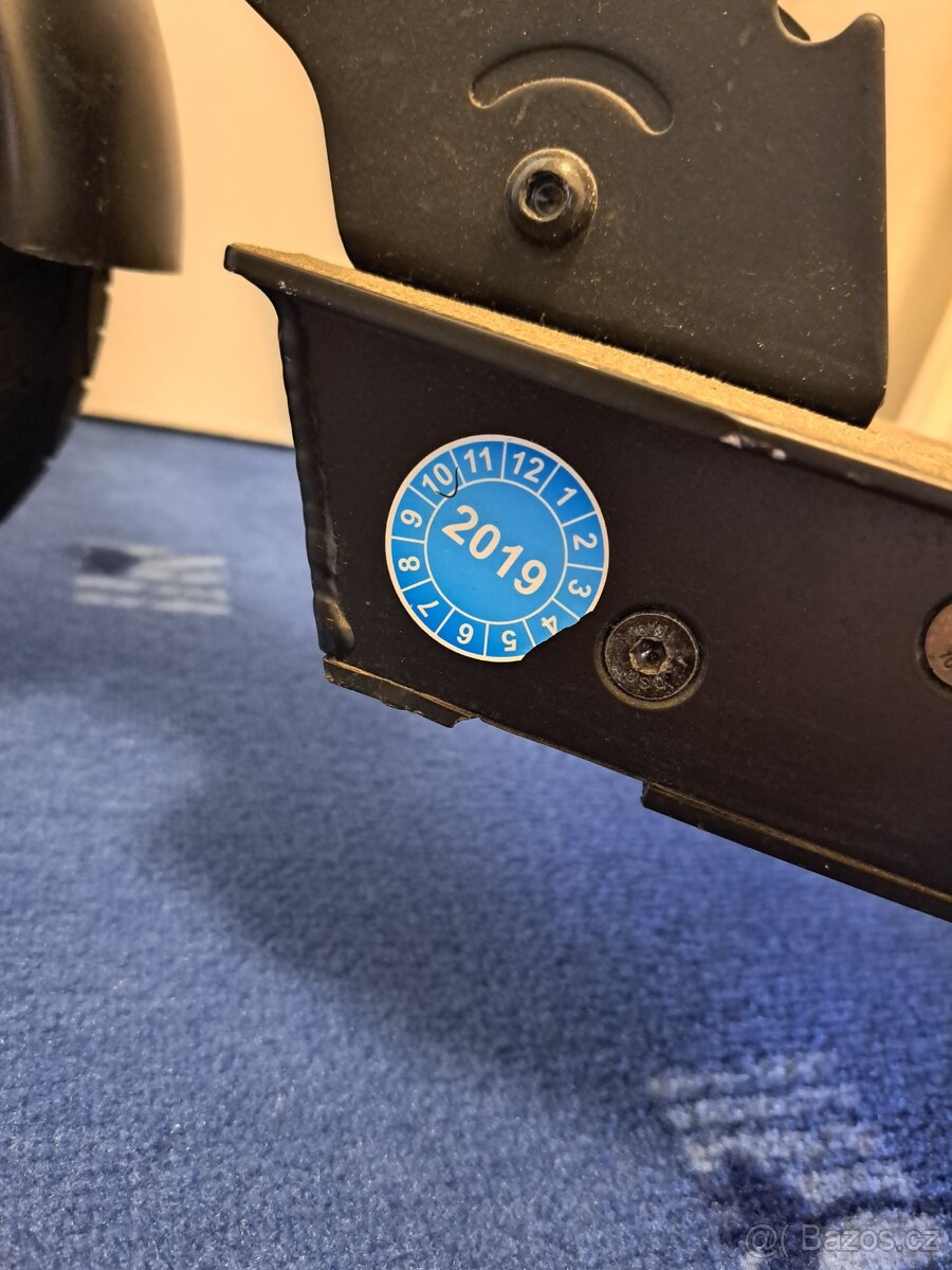 Elektrokoloběžka MAGINON - 6