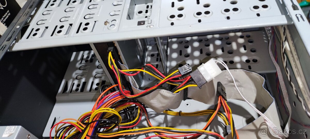 PC-skříň - 6