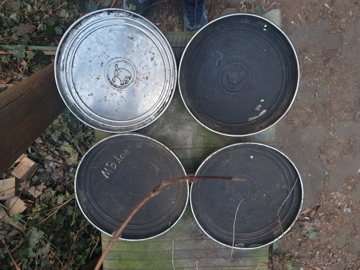 Poklice Škoda 1000, 100 - 6