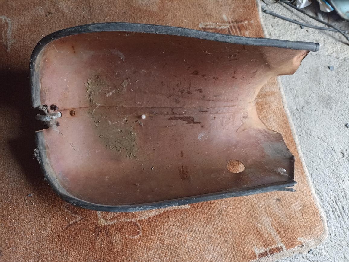 Prsa jawa pionýr 20,21 - 6