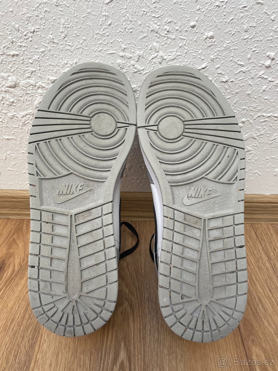 Nike Jordan šedé 45 - 6