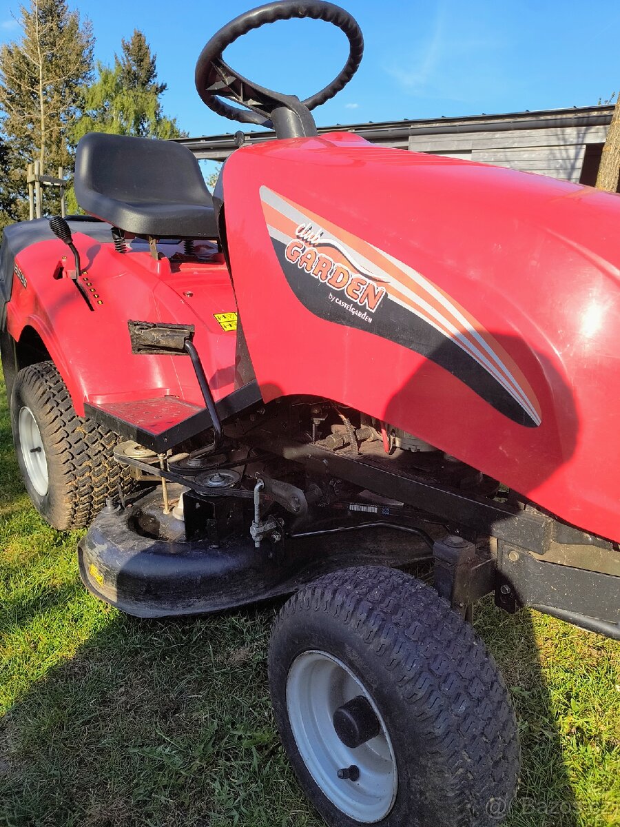 Zahradní traktor - 6