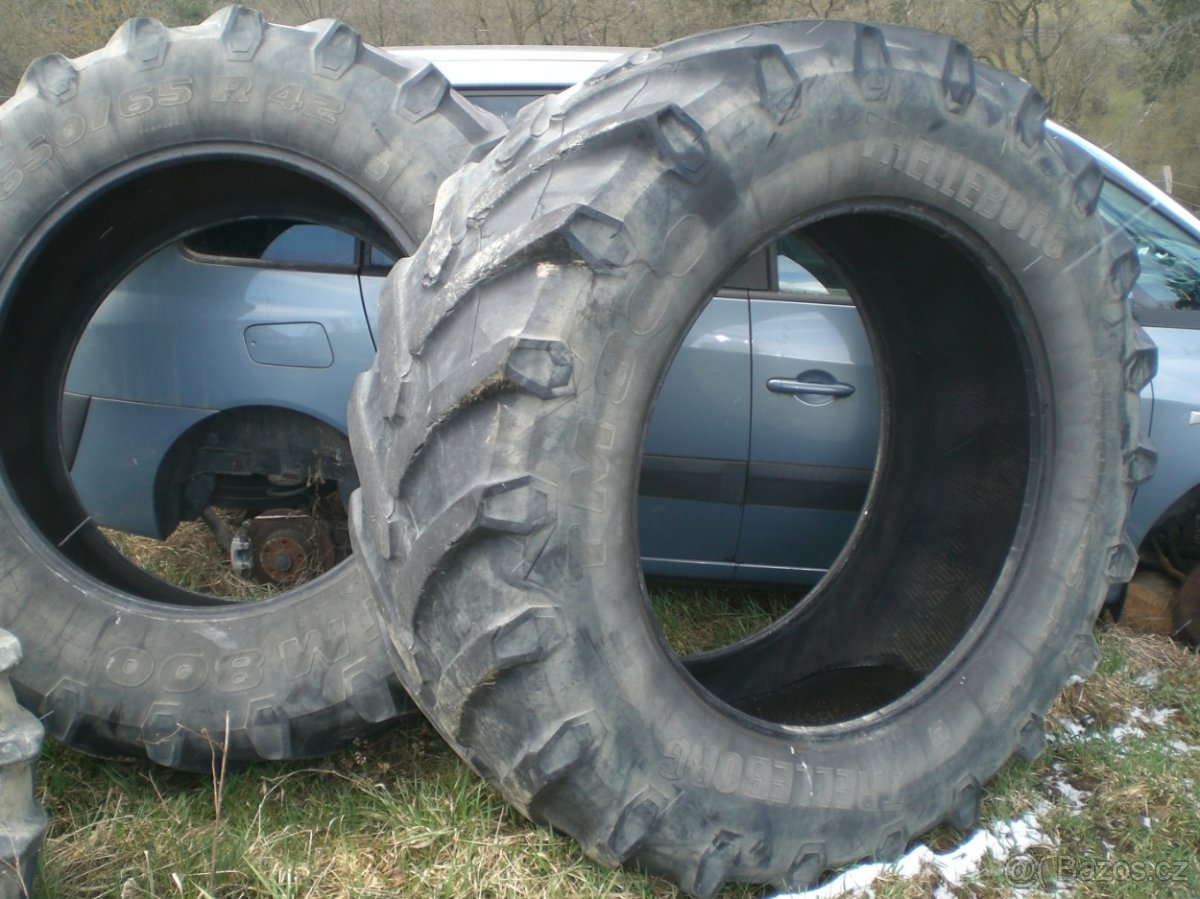 FORD 8770 - 6