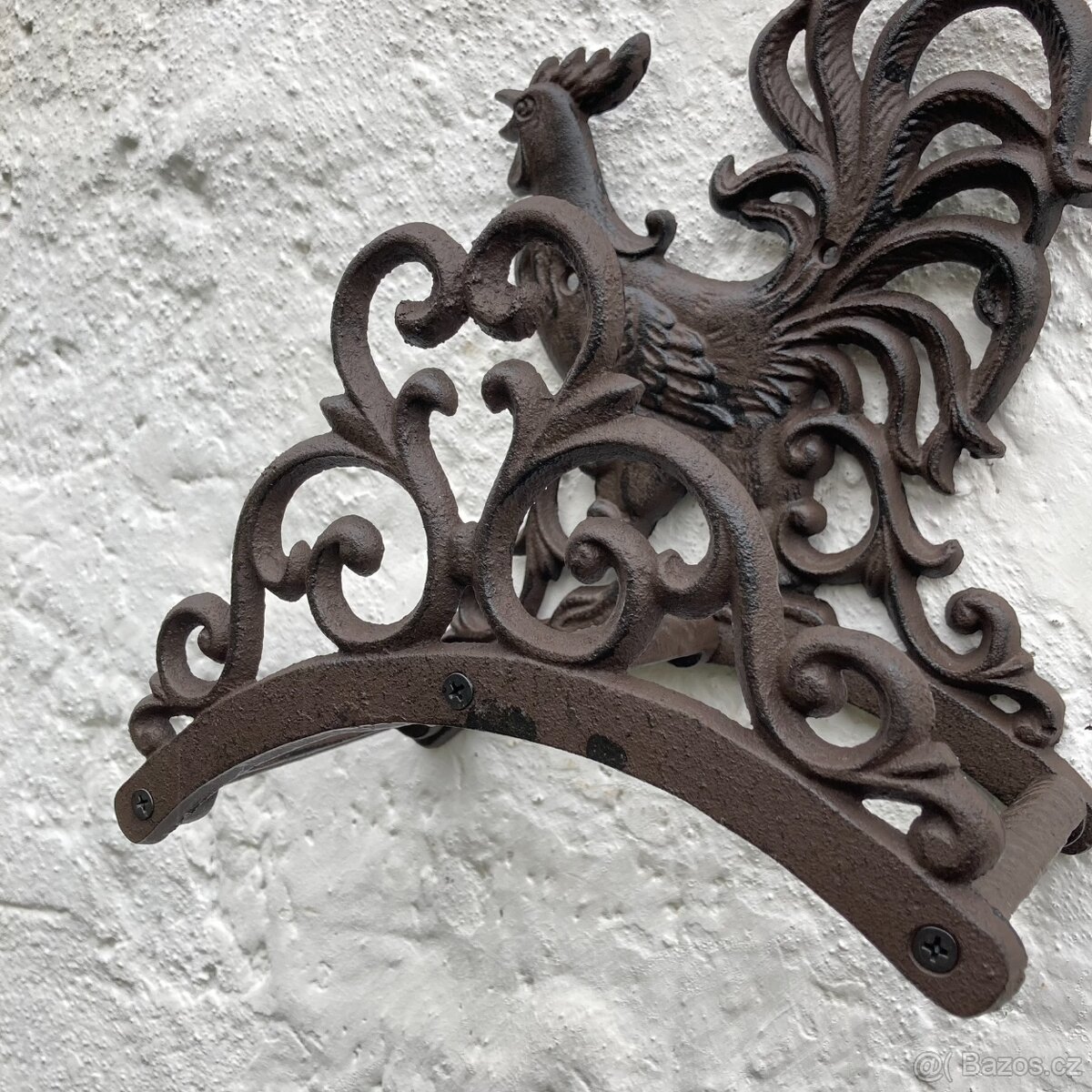 ZÁVĚSNÝ LITINOVÝ DRŽÁK NA ZAHRADNÍ HADICI S KOHOUTEM - 6