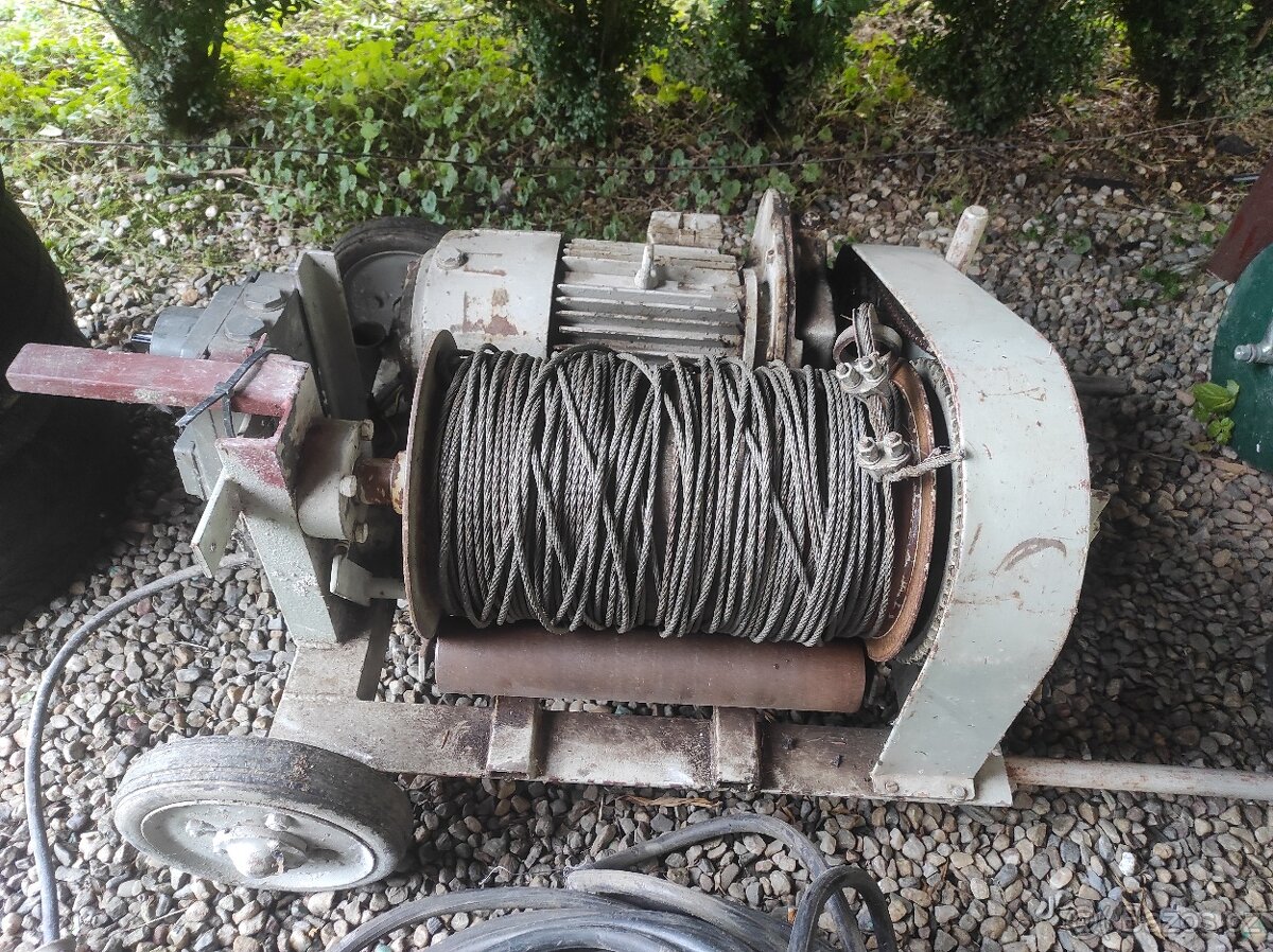 Stavební vratek - 6