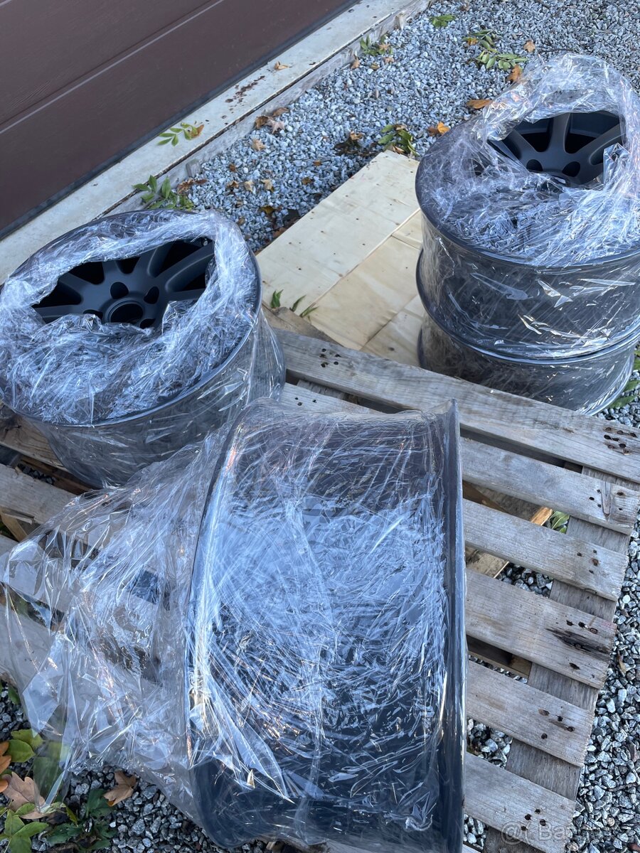 Prodám Disky Ronal 5x112 - 6