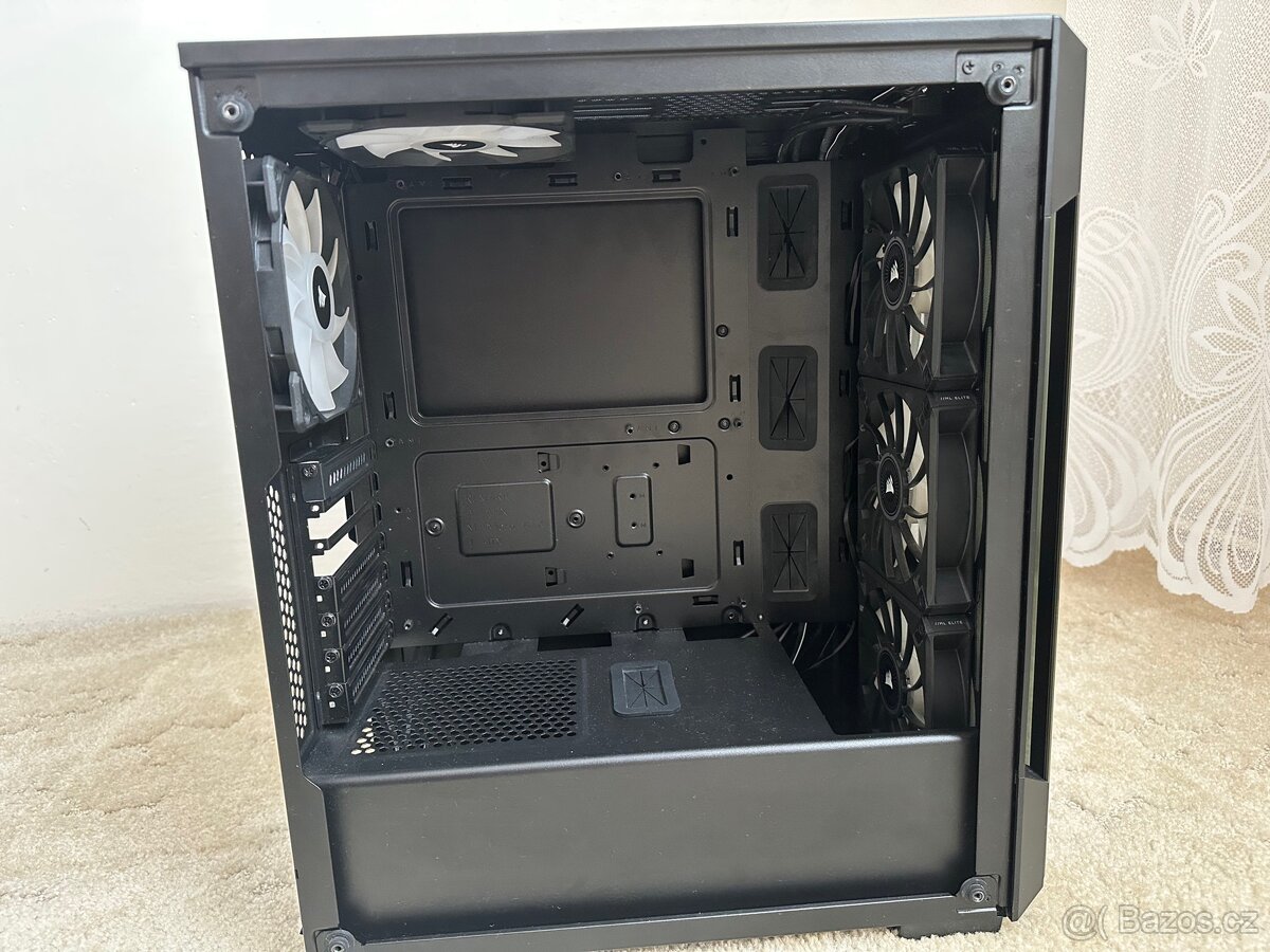 PC skříň / case Corsair iCUE 220T - 6