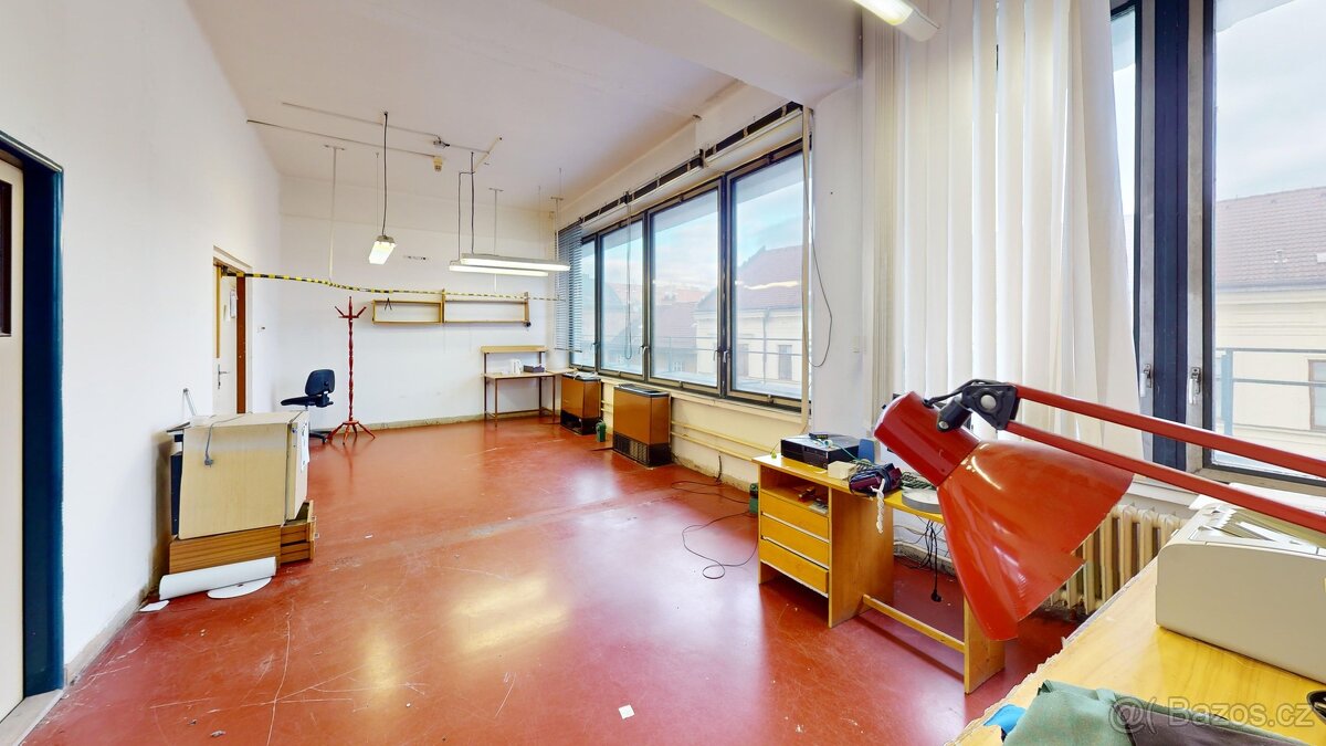 Pronájem komerčních prostor 50 - 2000m2, ev.č. 00347 - 6