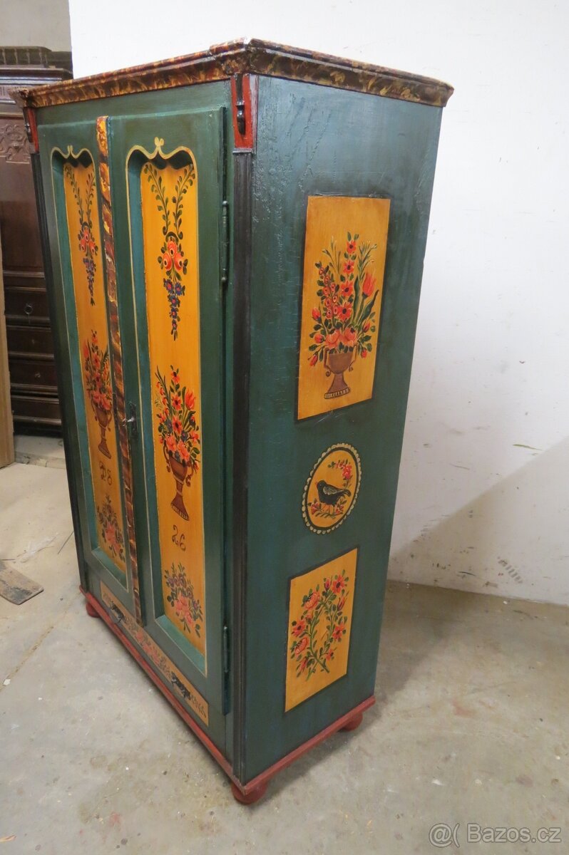 Malovaná skříň - 6