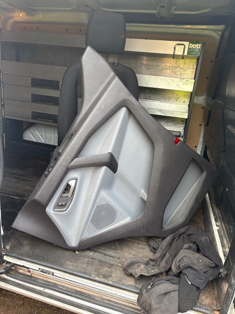Autosedačka a Čelounění Ford transit custon - 6