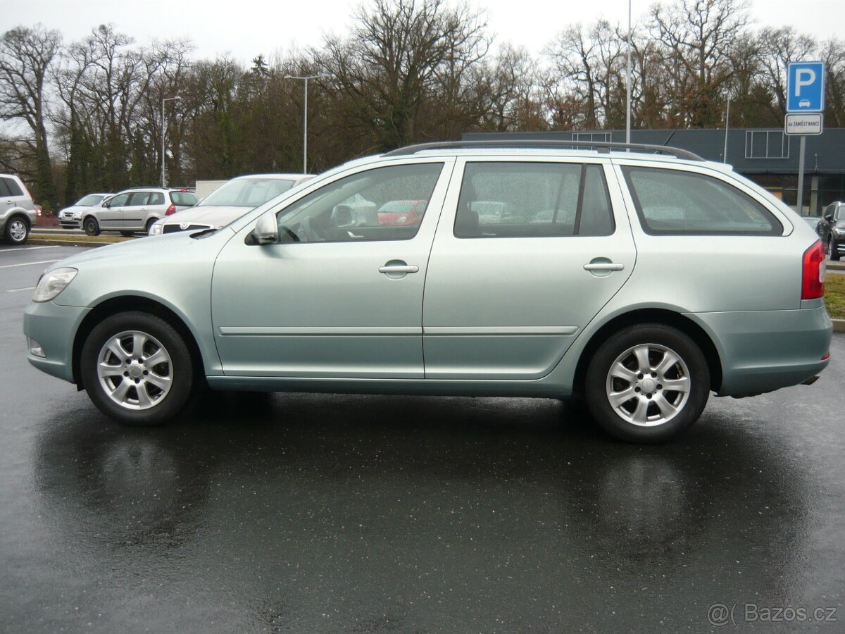 ŠKODA OCTAVIA 1.6 MPI 75KW COMBI - 6