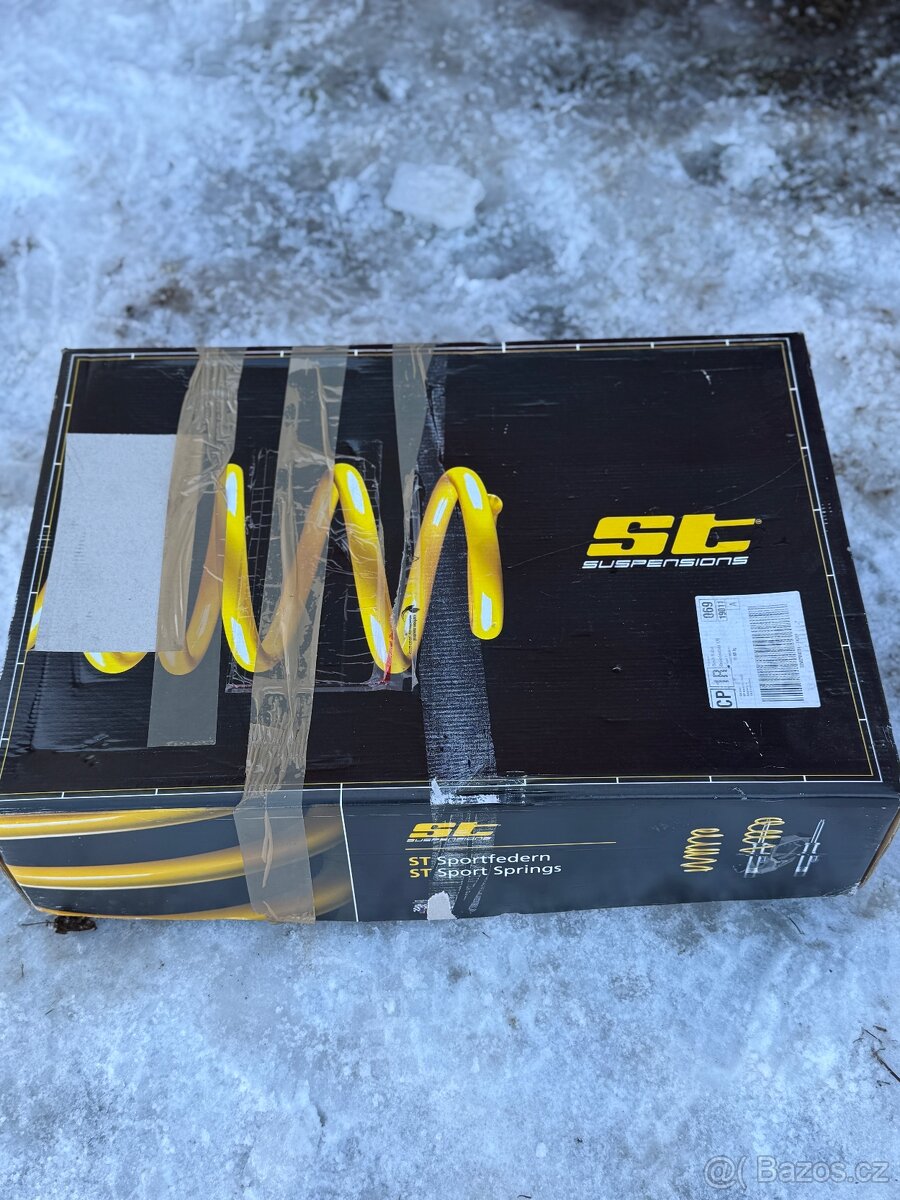 ST pružiny na Golf 7.5 R 4 motion - 6
