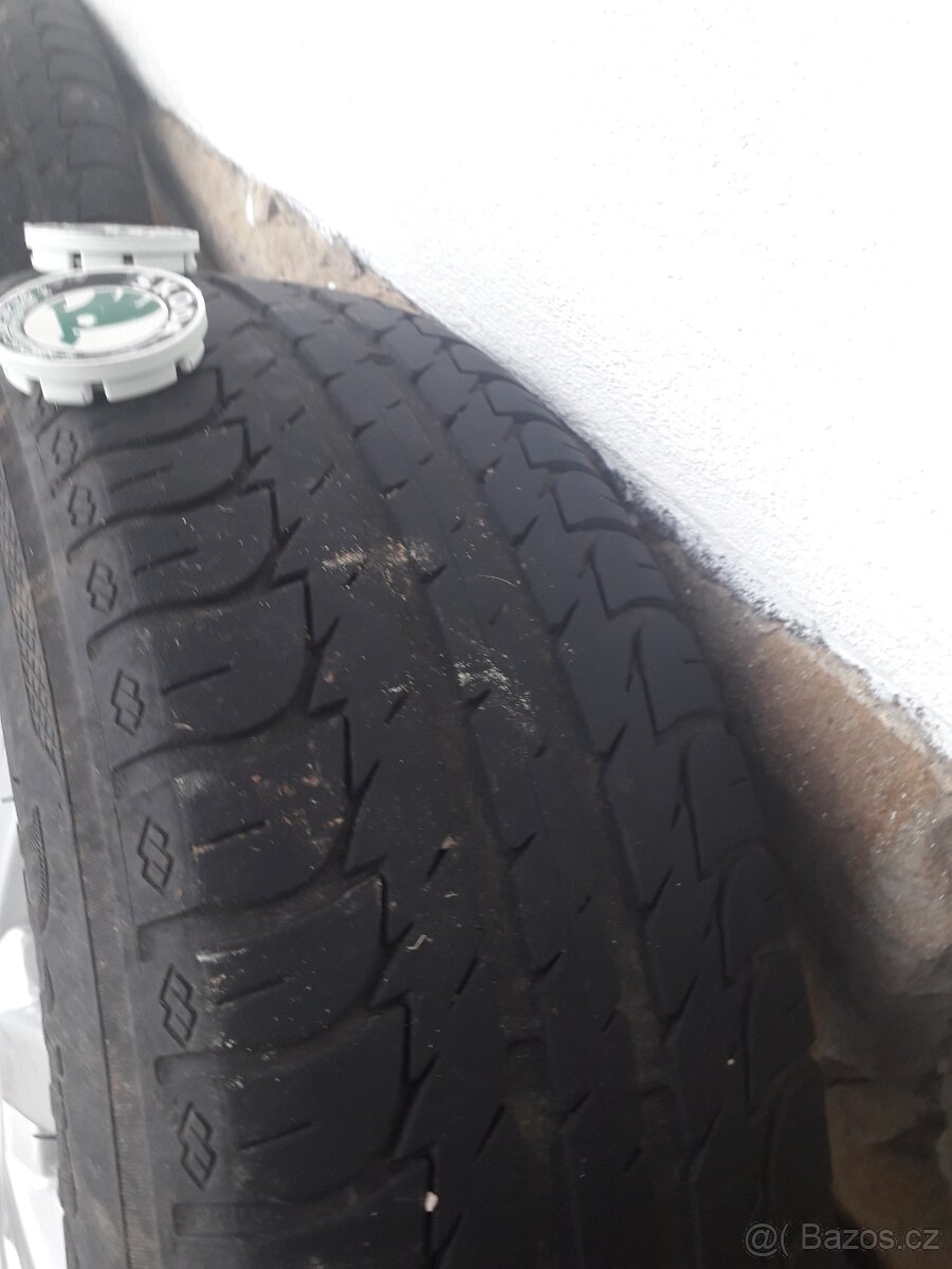 Letní ALU kola 195/65/15 Octavia 1 - 6