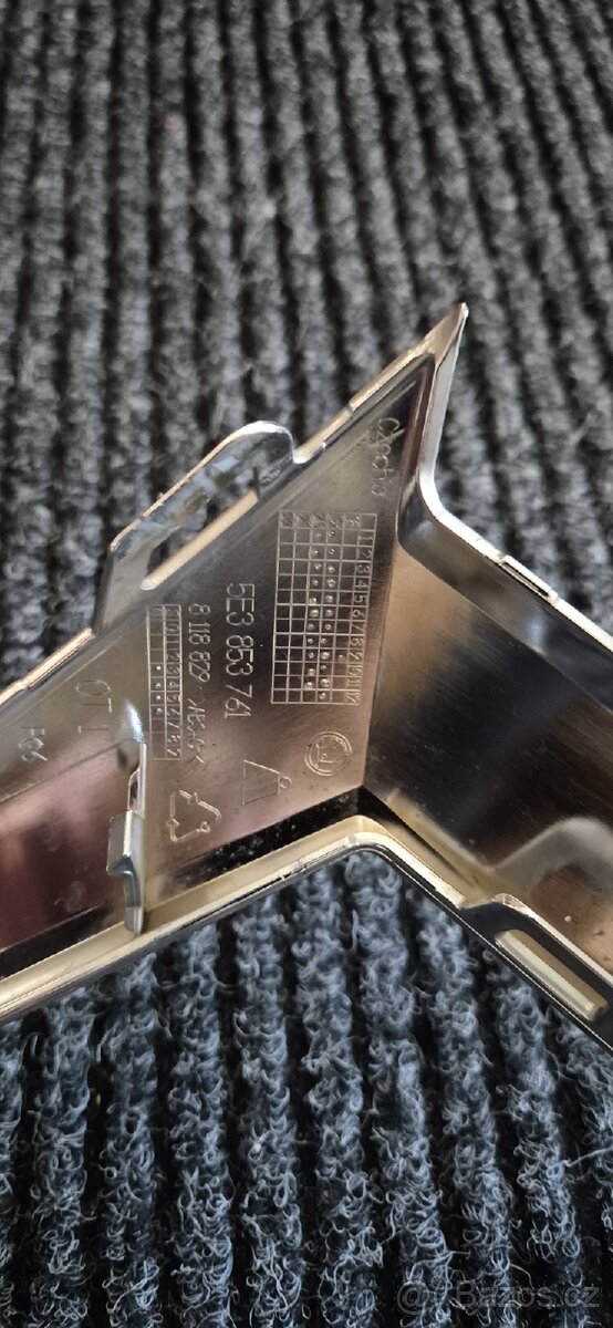 Rámeček přední masky Škoda Octavia IV - 6