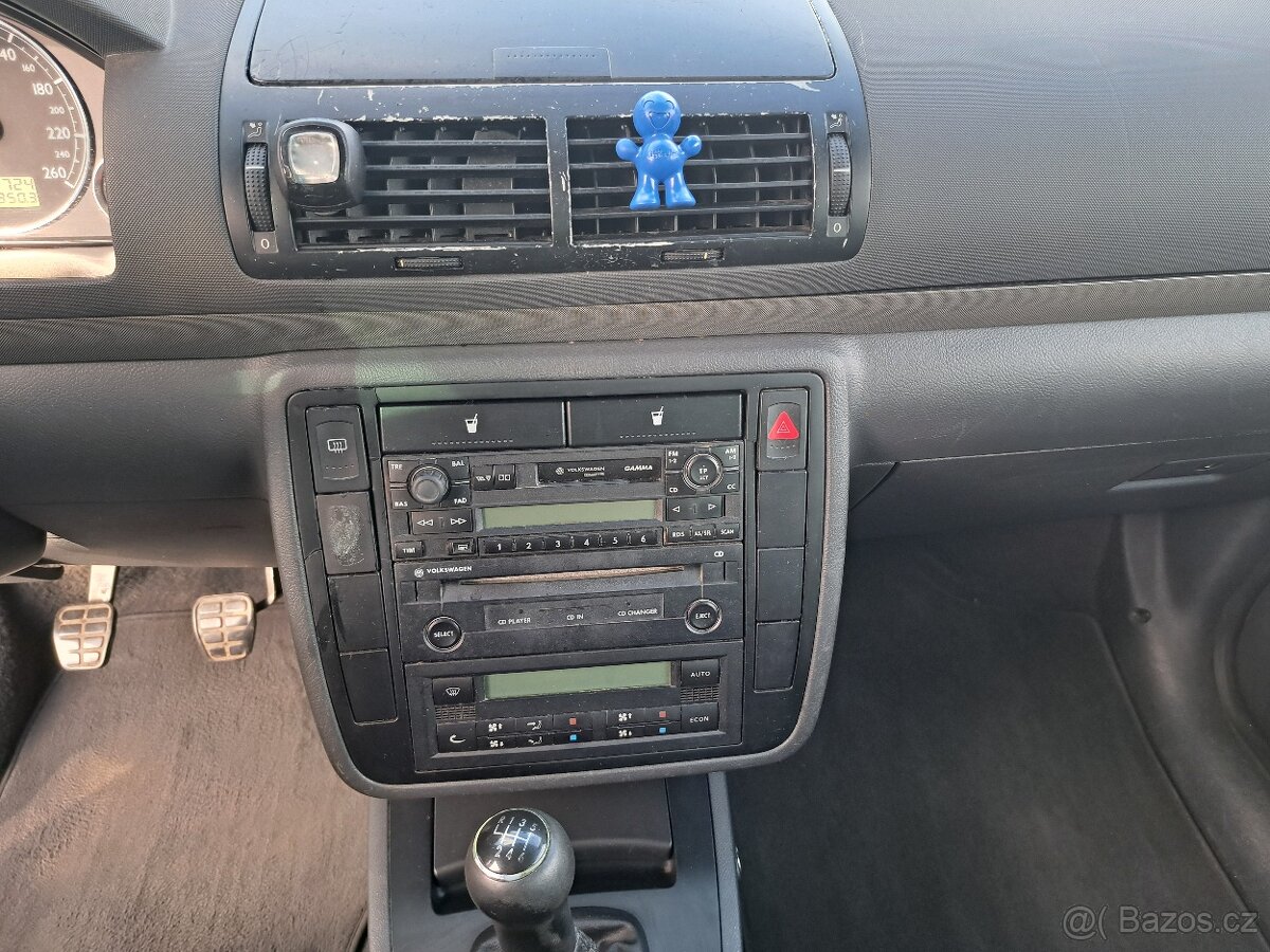 VOLKSWAGEN SHARAN - 6