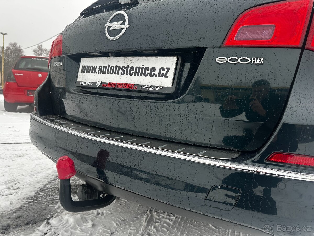 OPEL ASTRA 1,6CDTi 100kW Sports Tourer - MÁLO KM - - 6