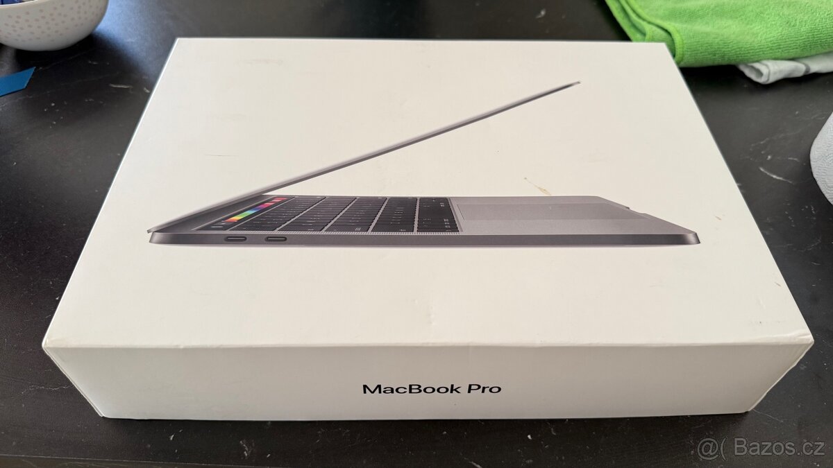 Macbook Pro 13 2018 Retina Krásný stav, zánovní baterie - 6