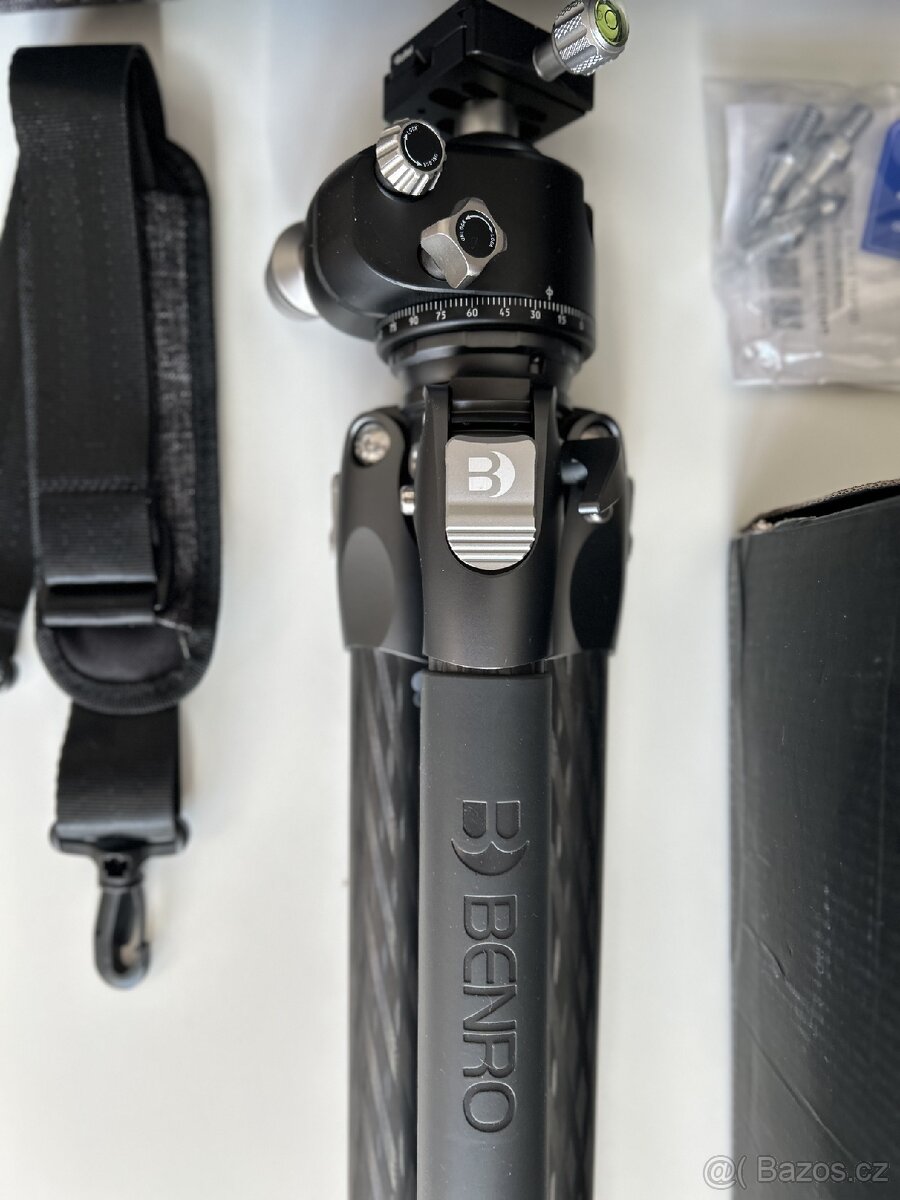 Karbonový stativ Benro Tortoise 34CLV - 6