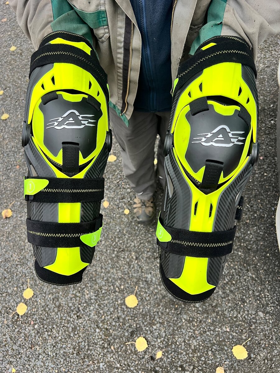 Helma, Boty, chrániče, vesta, kalhoty - 6