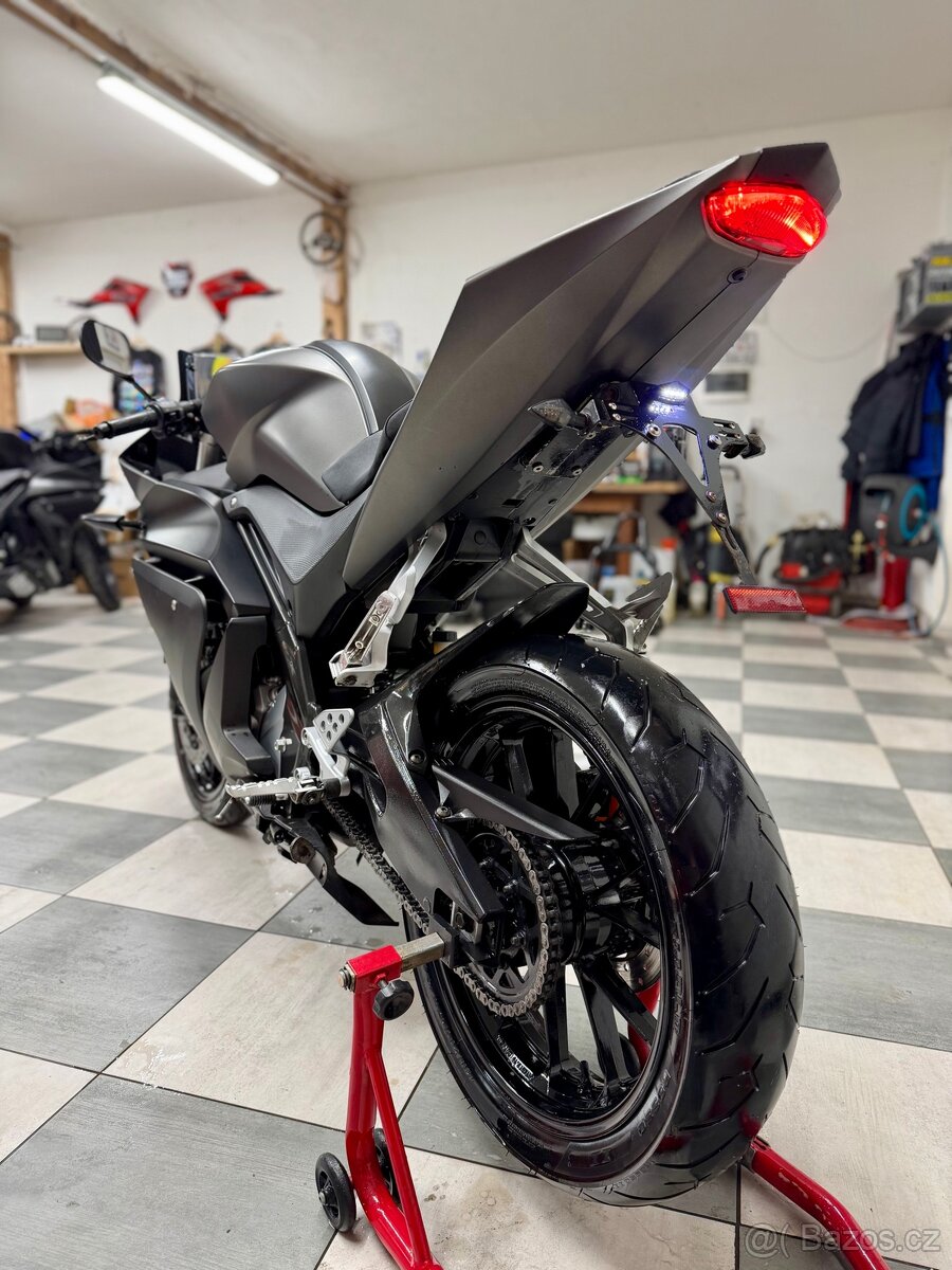 Yamaha YZF-R125 2014 23000KM TOP STAV ZÁRUKA - 6