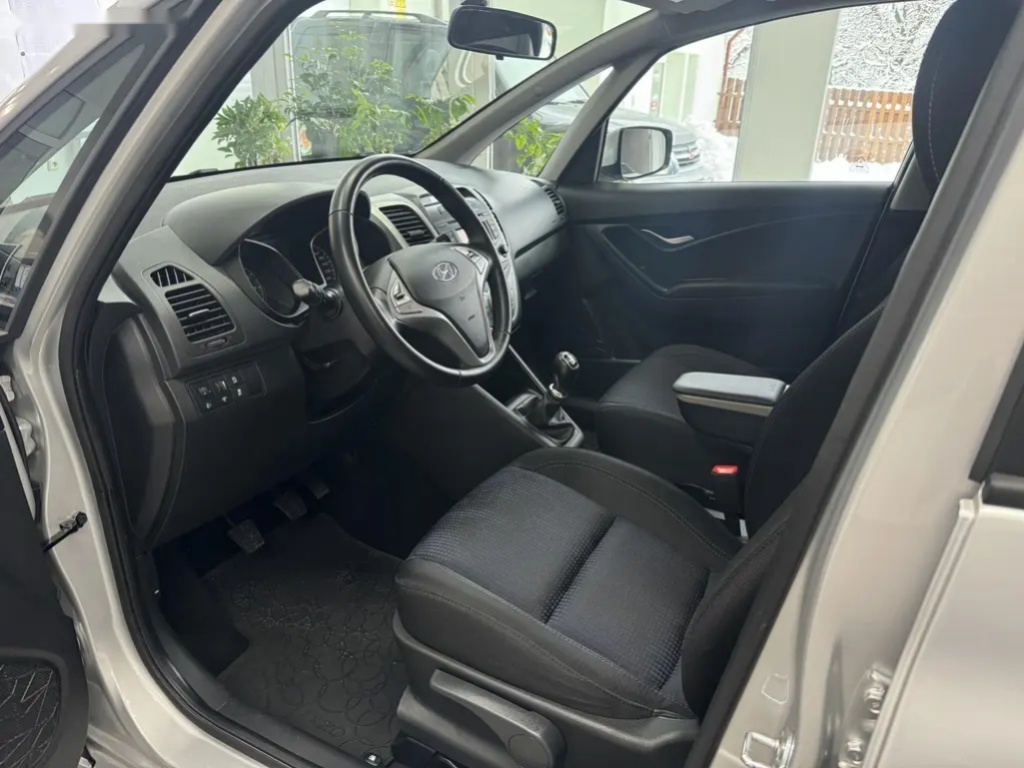 Hyundai ix20, 1.6i 92kW - 6