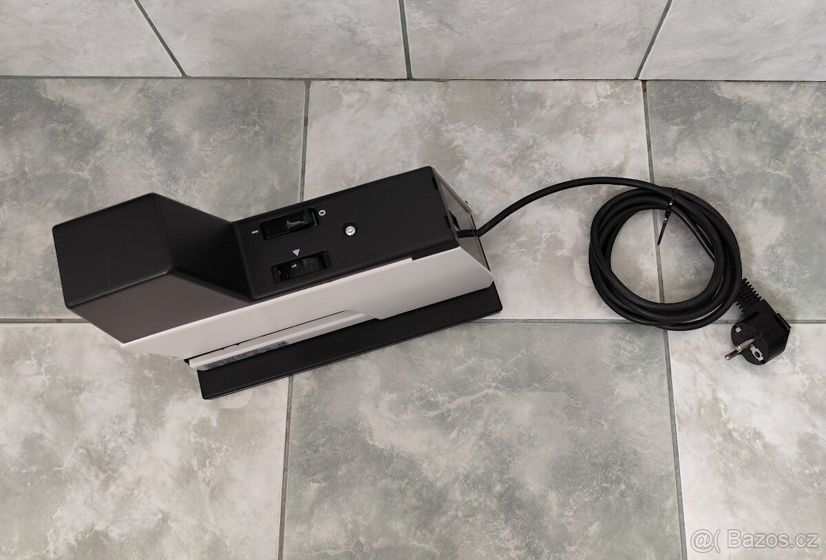 ELEKTRICKÁ SEŠÍVAČKA ISABERG RAPID A105 - 6