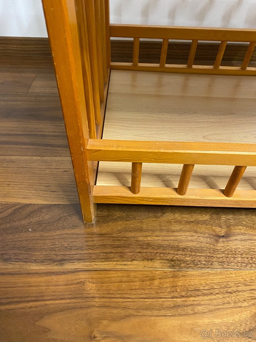 Přebalovací pult - 6