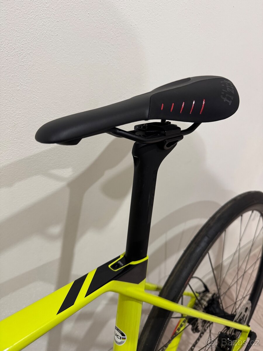 Nejeté karbonové kolo Superior Škoda Road - 1/2 ceny nového - 6