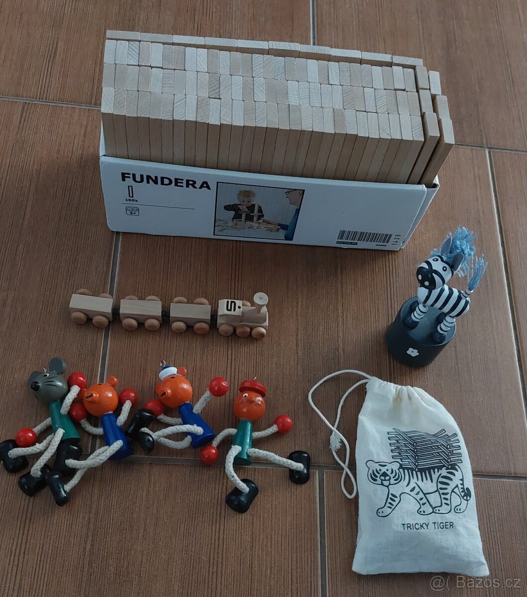 Plyšáci, Hatchimals, Krteček, Nici, Rákosníček, Angry, garáž - 6