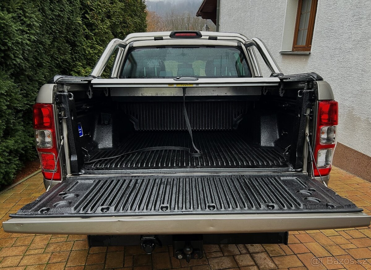 Ford Ranger LIMITED 3.2 2018 A/T RÁM + ALUROLETA - DPH - 6